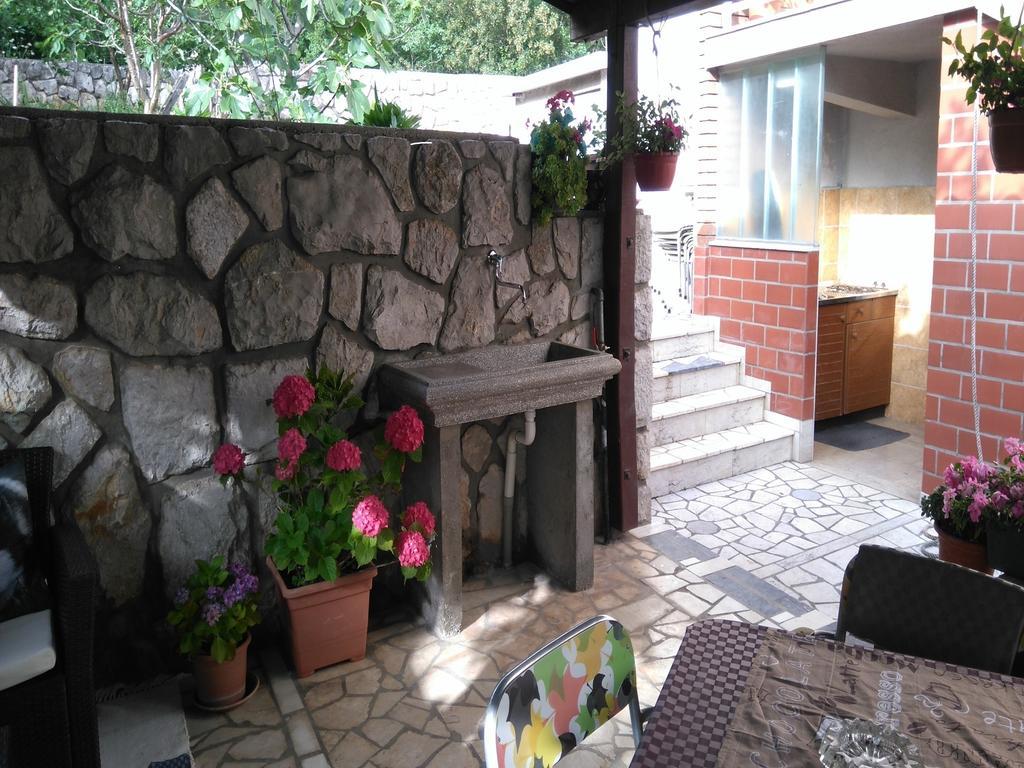 Guest House Djurdjica Dramalj Eksteriør bilde